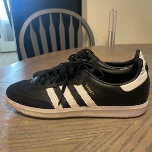 Adidas Sambas- Black